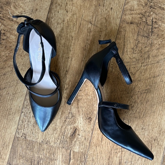 NINE WEST | Black Leather Ankle Strap & Foot Strap Heels - Size 8 - Picture 2 of 7